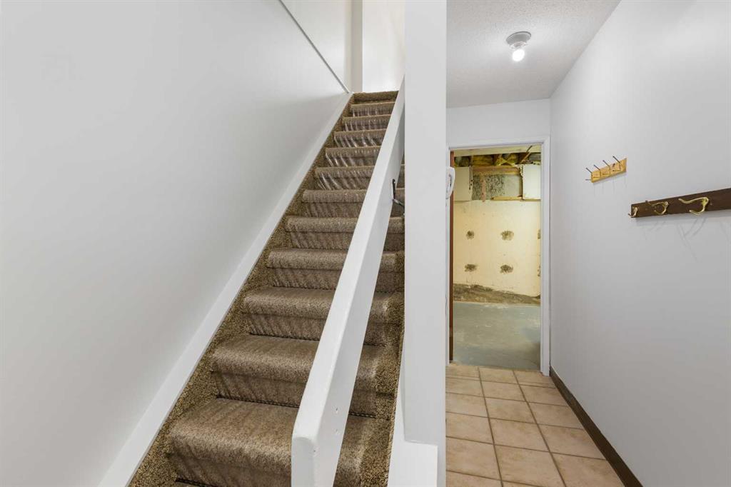 Picture for 72, 1055 72 Avenue NW