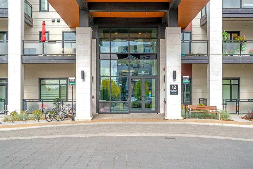 Picture for 212, 12 Mahogany Path SE