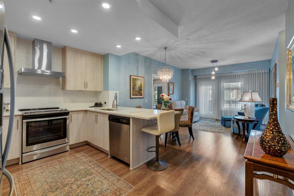 Picture for 212, 12 Mahogany Path SE