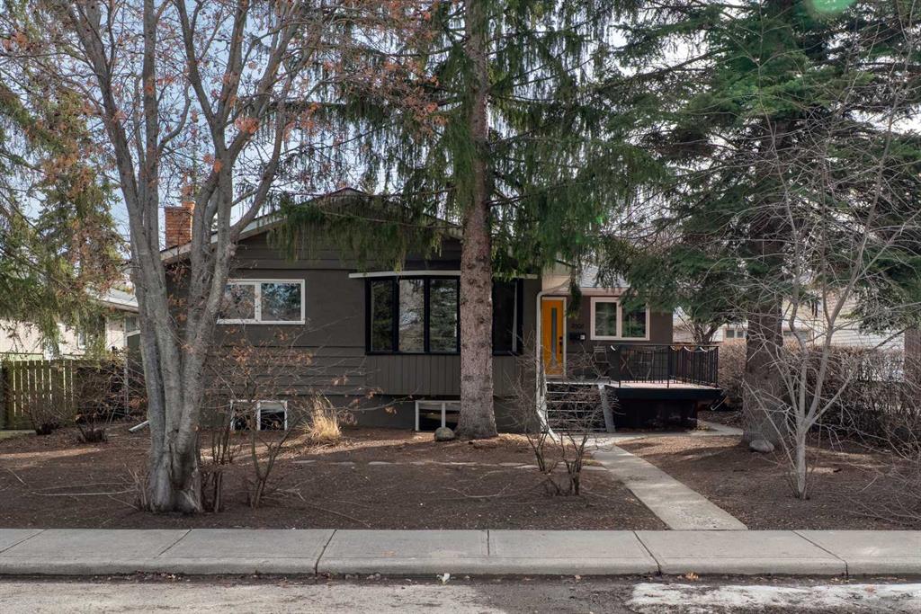 Picture for 2507 Chicoutimi Drive NW