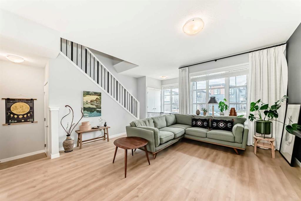 Picture for 19 Rowley Common NW