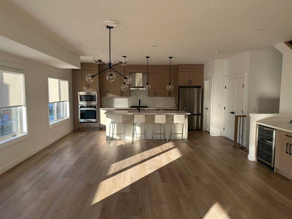 Picture for 4744 Bowness Road 