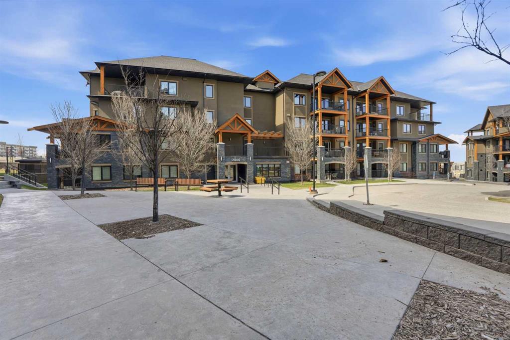 Picture for 2203, 450 Kincora Glen Road NW