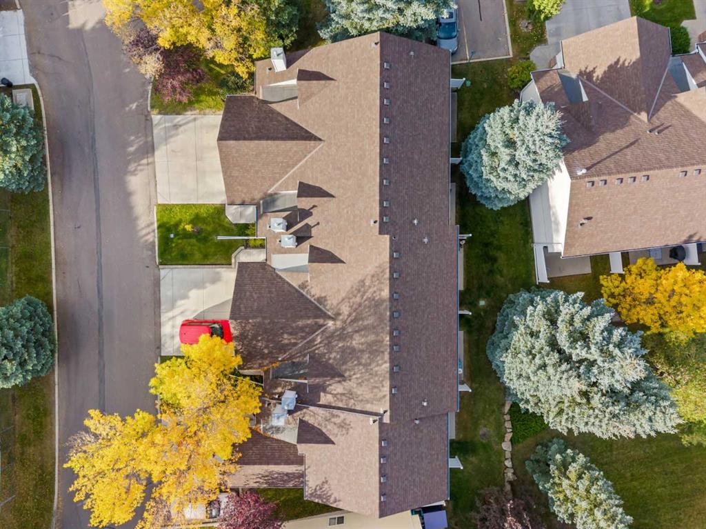 Picture for 147 Somervale Park SW