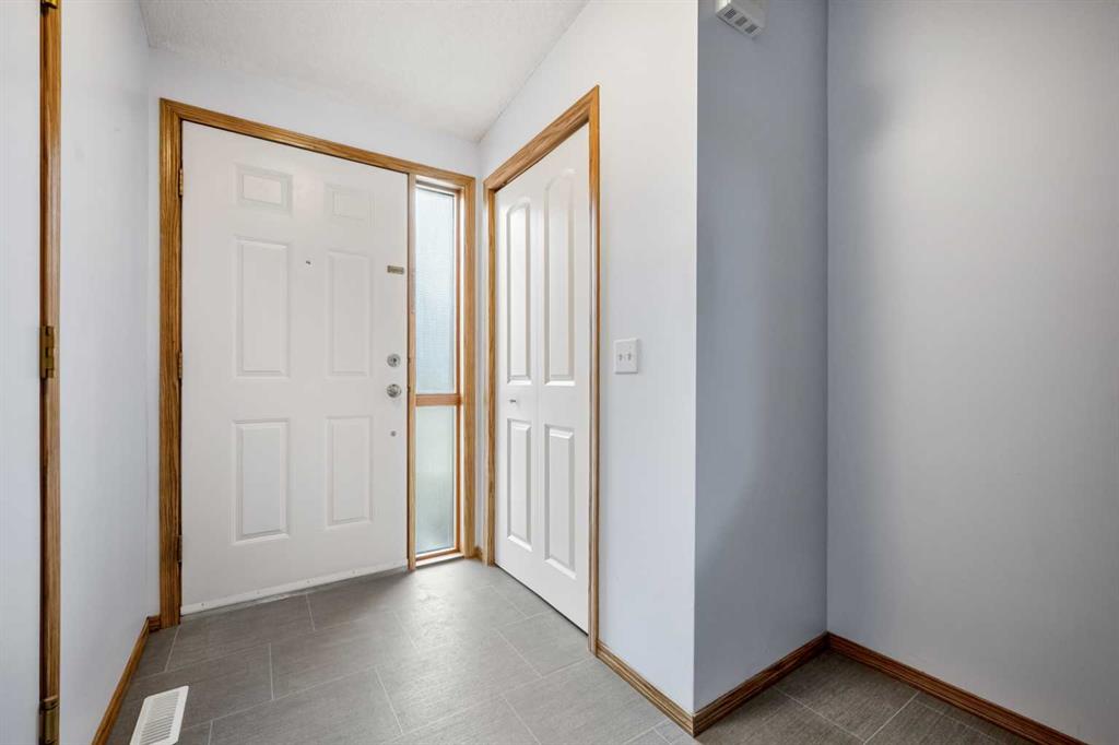 Picture for 147 Somervale Park SW