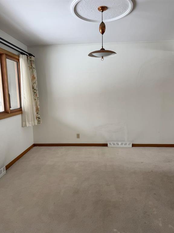 Picture for 1731 12 Avenue NW