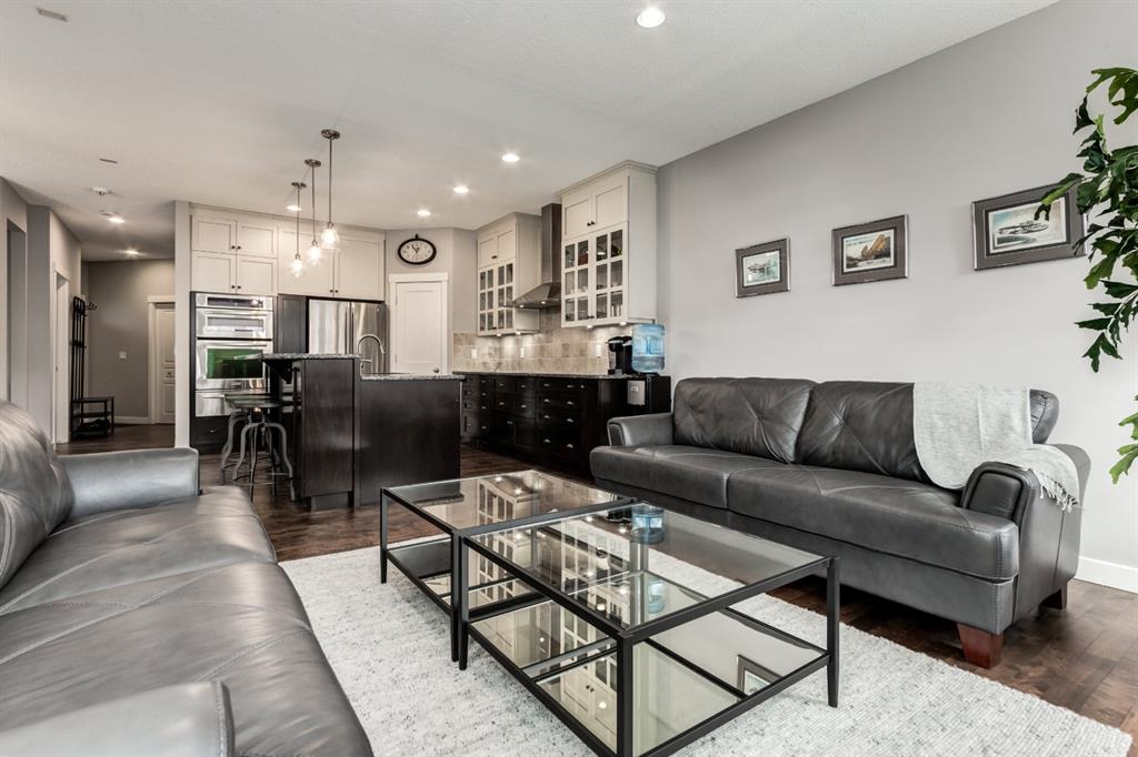 Picture for 167 New Brighton Close SE