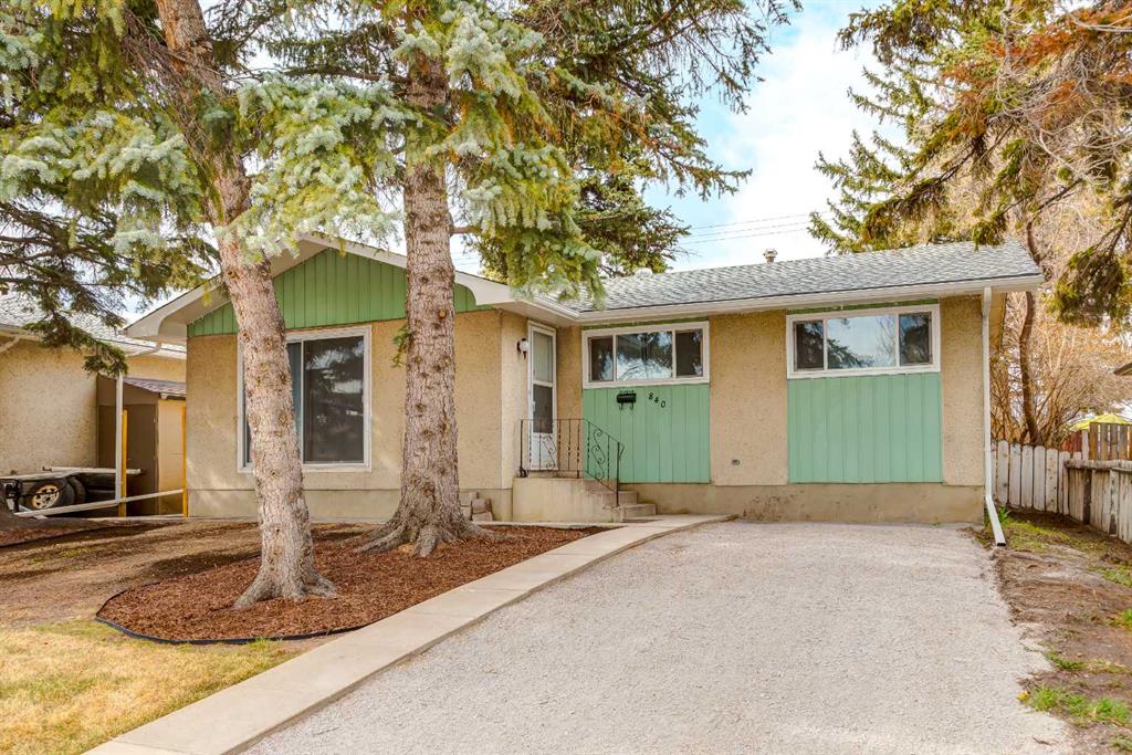 Picture for 840 Raynard Crescent SE