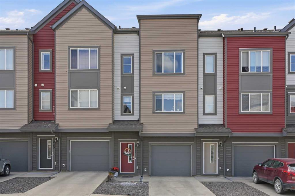 Picture for 227 Copperpond Row SE
