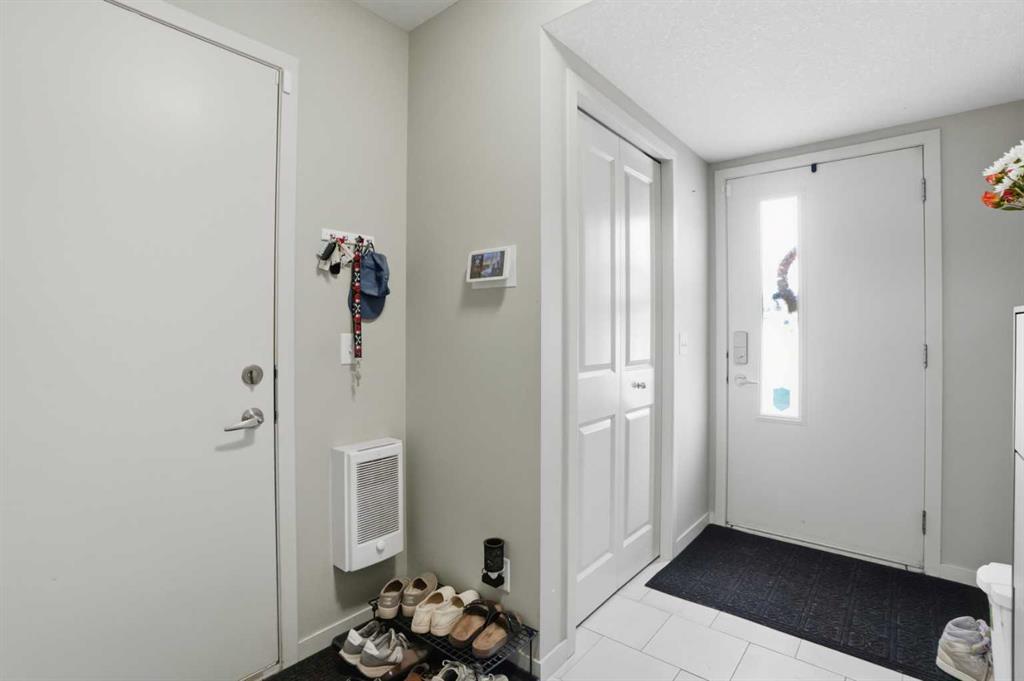 Picture for 227 Copperpond Row SE