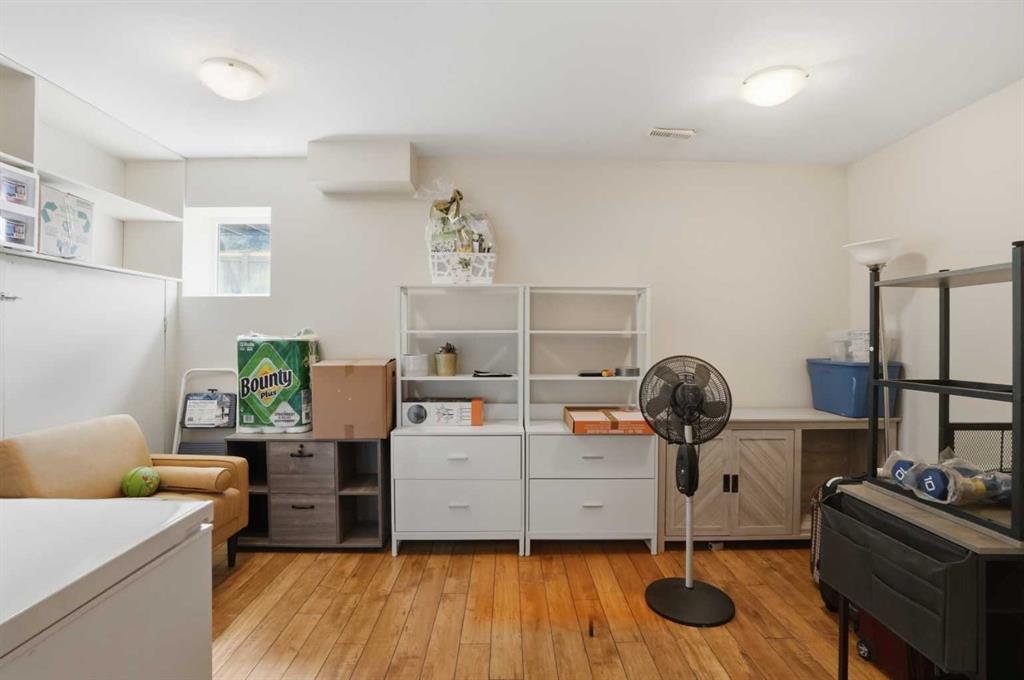 Picture for 227 Copperpond Row SE
