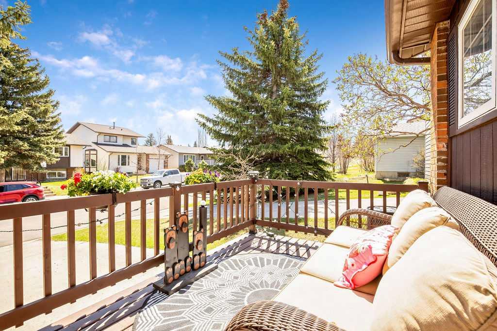 Picture for 99 Beddington Crescent NE