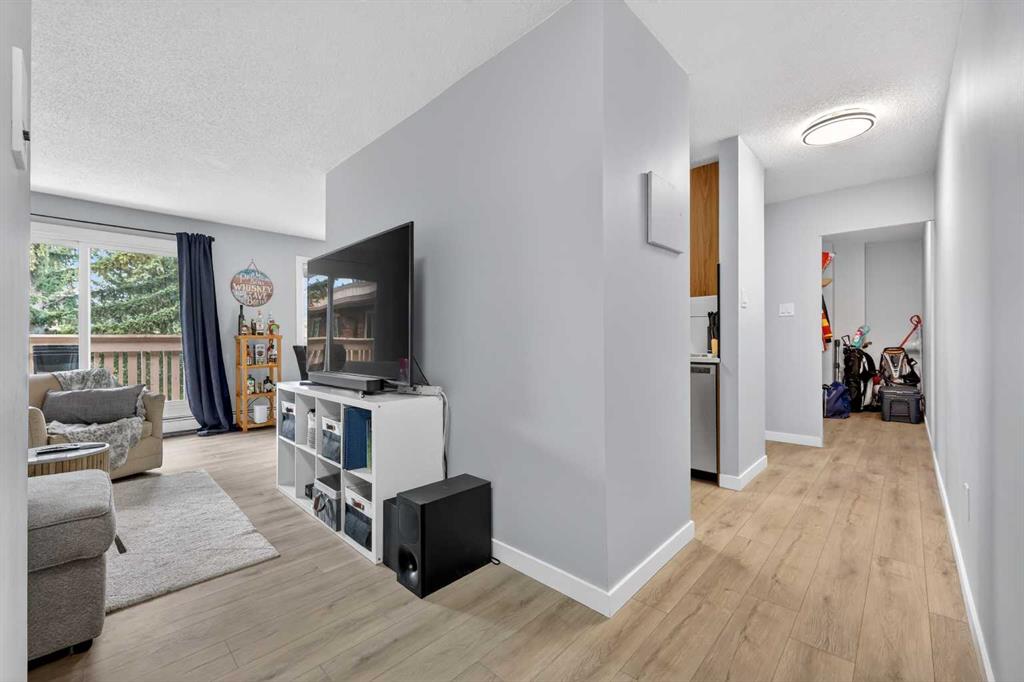 Picture for 634, 11620 Elbow Drive SW