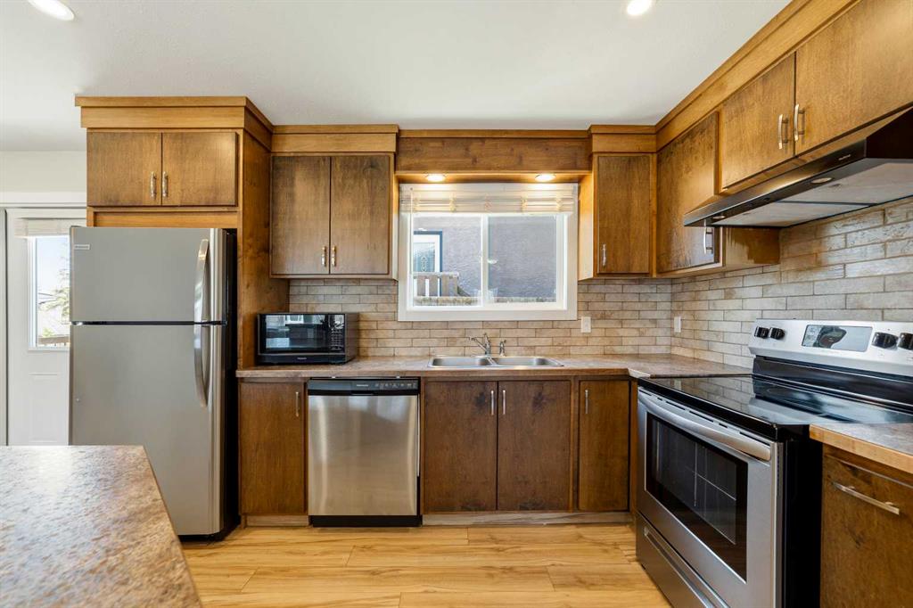Picture for 10 Trent Road W