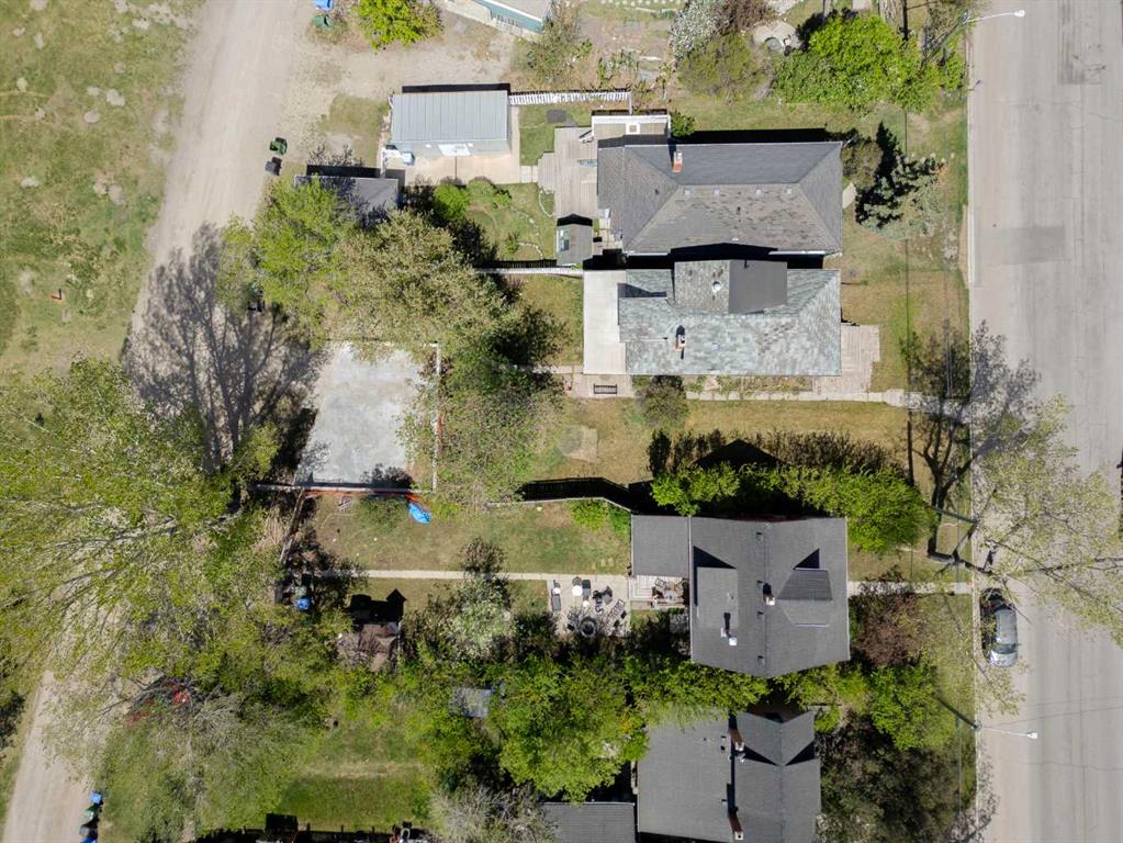 Picture for 1613 17A Street SE