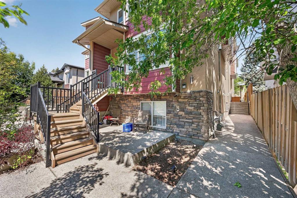 Picture for 2, 530 56 Avenue SW