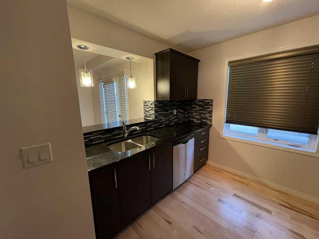 Picture for 162 Windstone Mews SW
