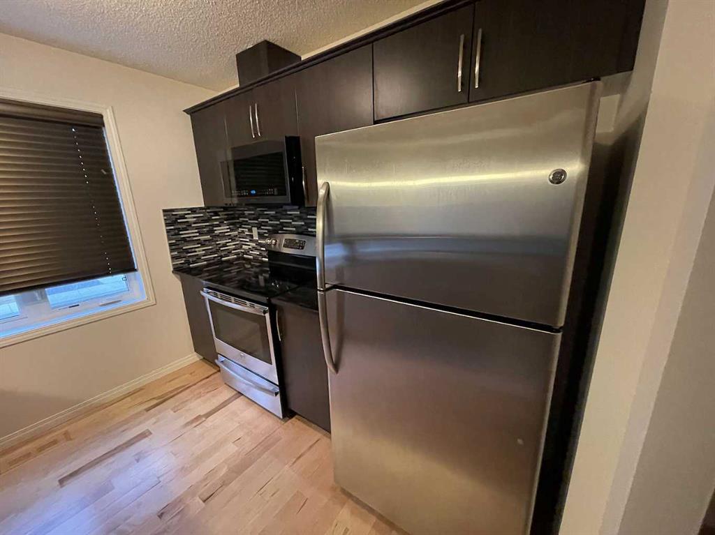 Picture for 162 Windstone Mews SW