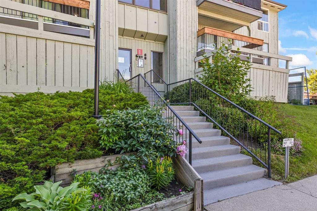 Picture for 123, 10120 Brookpark Boulevard SW