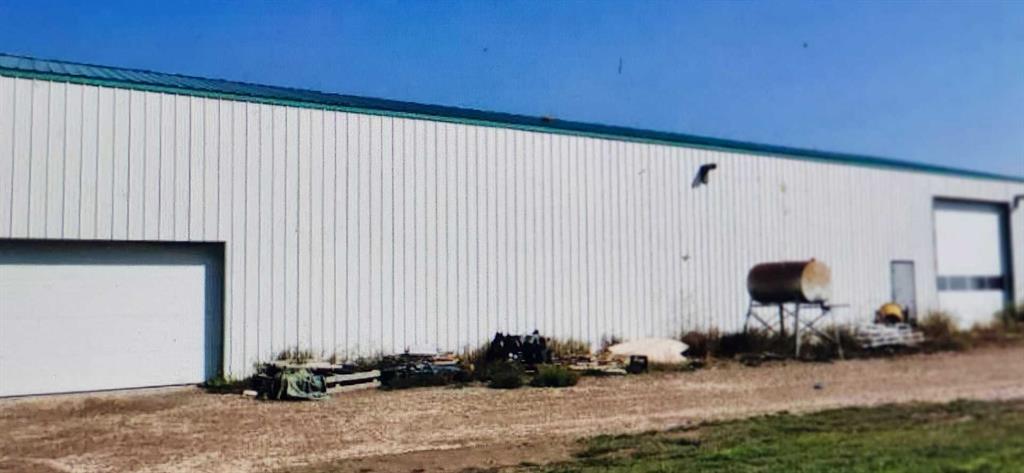 Picture for 273250 Township Road 250 Road E