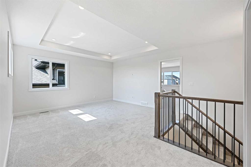 Picture for 634 Bayview Lane SW https://www.cirrealty.ca/reb/creb/83/A2266583_18.jpg