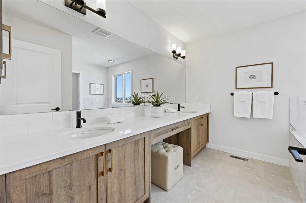 Picture for 634 Bayview Lane SW https://www.cirrealty.ca/reb/creb/83/A2266583_22.jpg