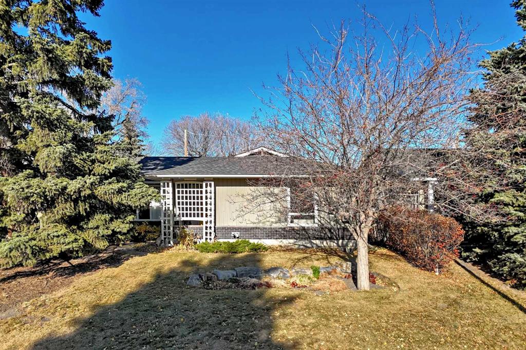 Picture for 255 Parkwood Close SE