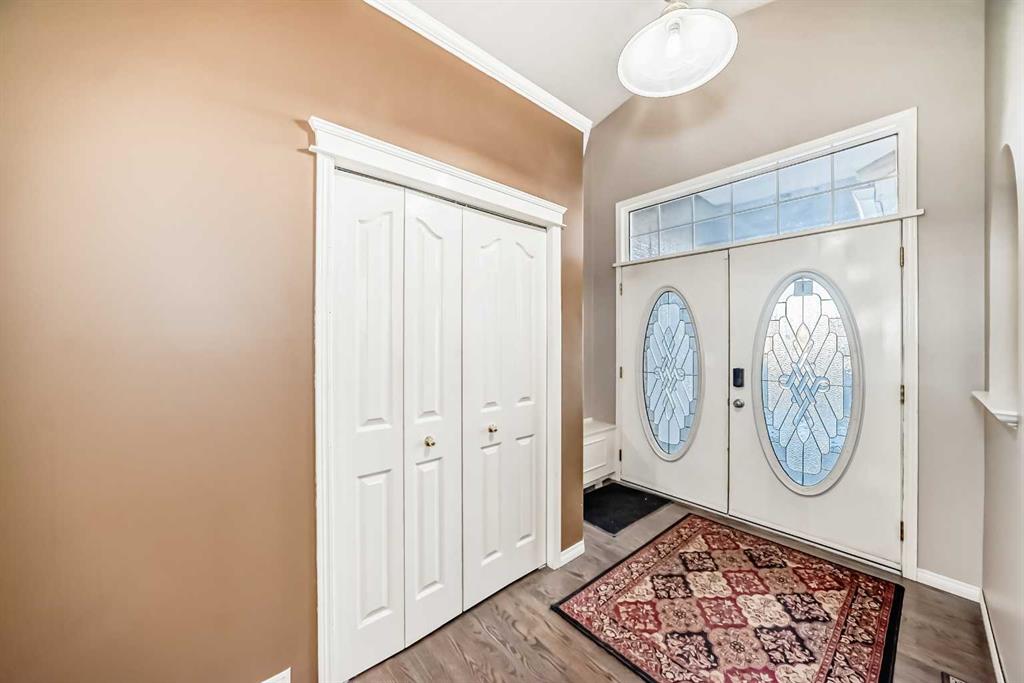 Picture for 256 LAKESIDE GREENS Drive 