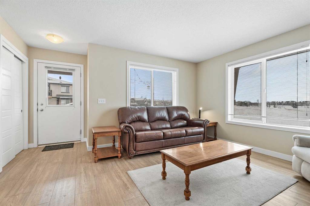 Picture for 8201, 2781 Chinook Winds Drive SW