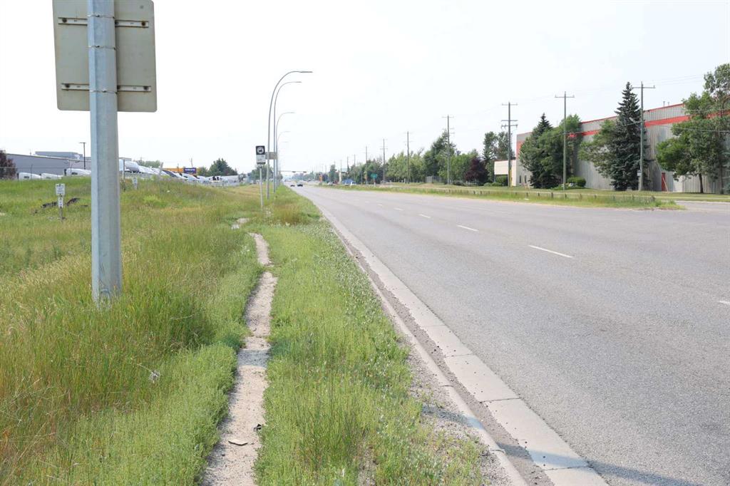 Picture for 5320 52 Avenue SE