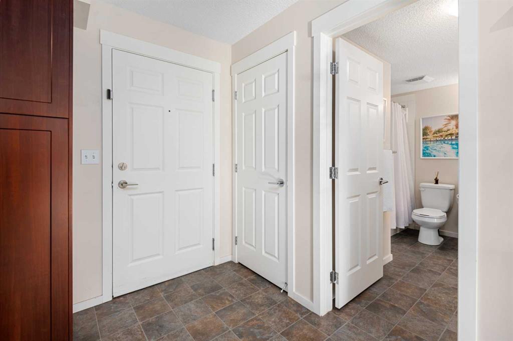 Picture for 1305, 755 Copperpond Boulevard SE