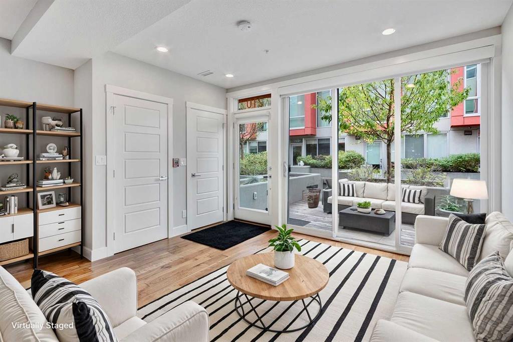 Picture for 204, 2717 17 Street SW