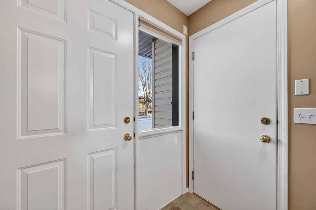 Picture for 16, 103 Fairways Drive NW