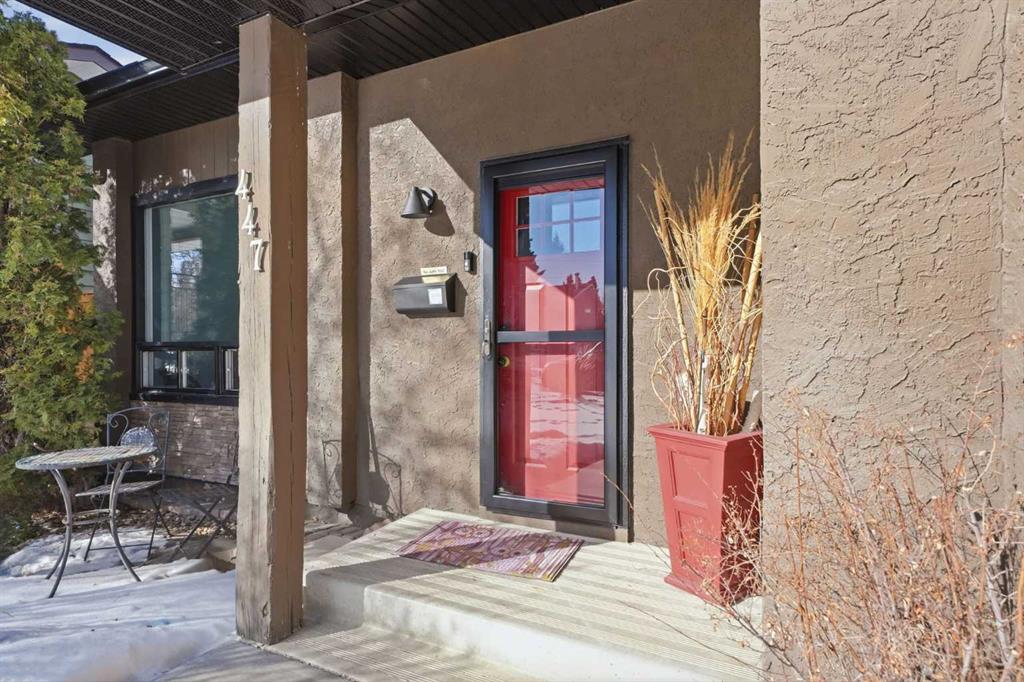 Picture for 447 Berkley Crescent NW