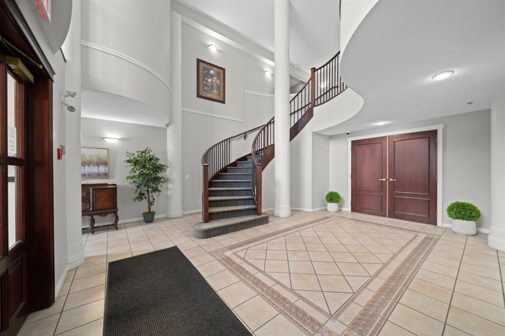 Picture for 107, 4835 Dalhousie Drive NW