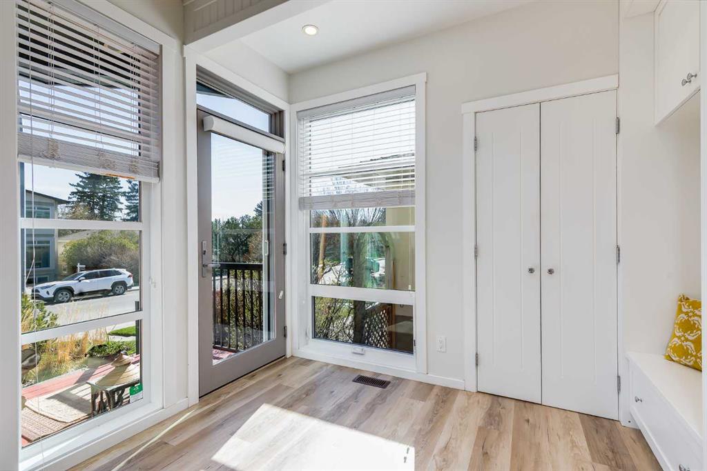 Picture for 2729 Cochrane Road NW