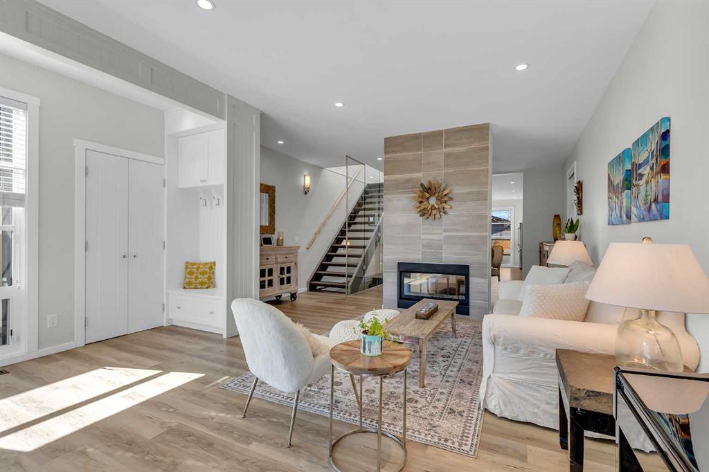 Picture for 2729 Cochrane Road NW