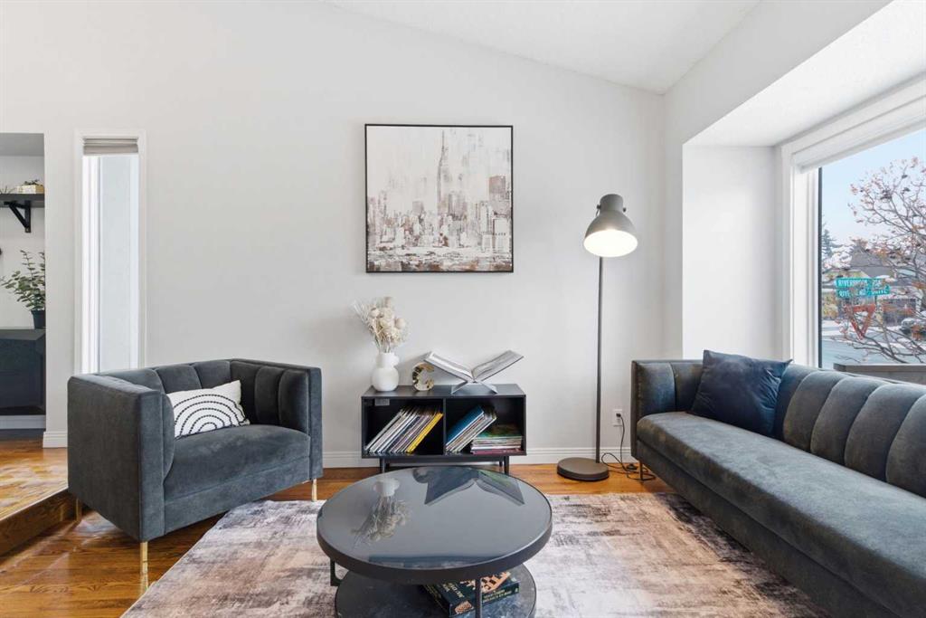 Picture for 871 Riverbend Drive SE