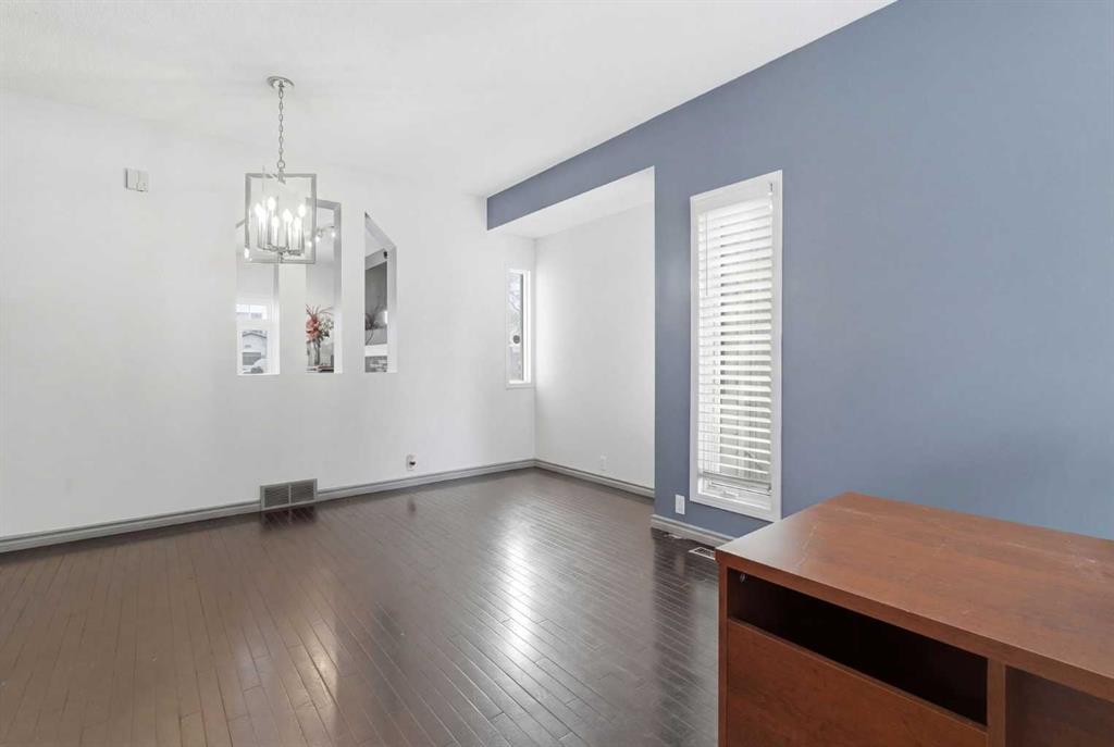 Picture for 414 Mt Cornwall Circle SE