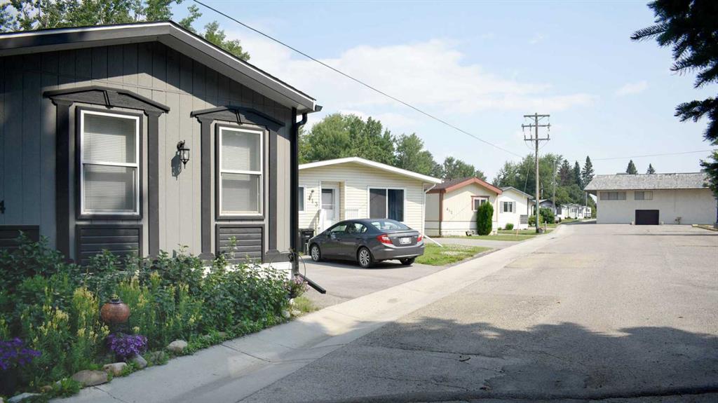 Picture for 700 Carmichael Lane 