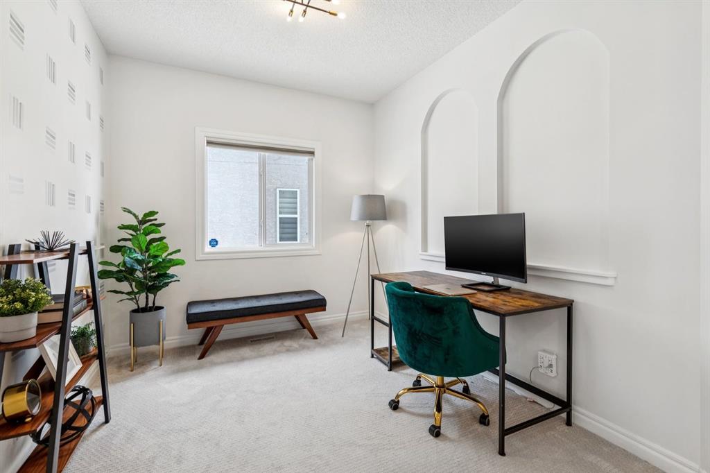 Picture for 90 Tuscany Glen Place NW