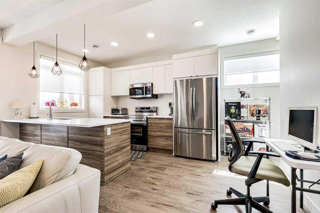 Picture for 511, 10060 46 Street NE