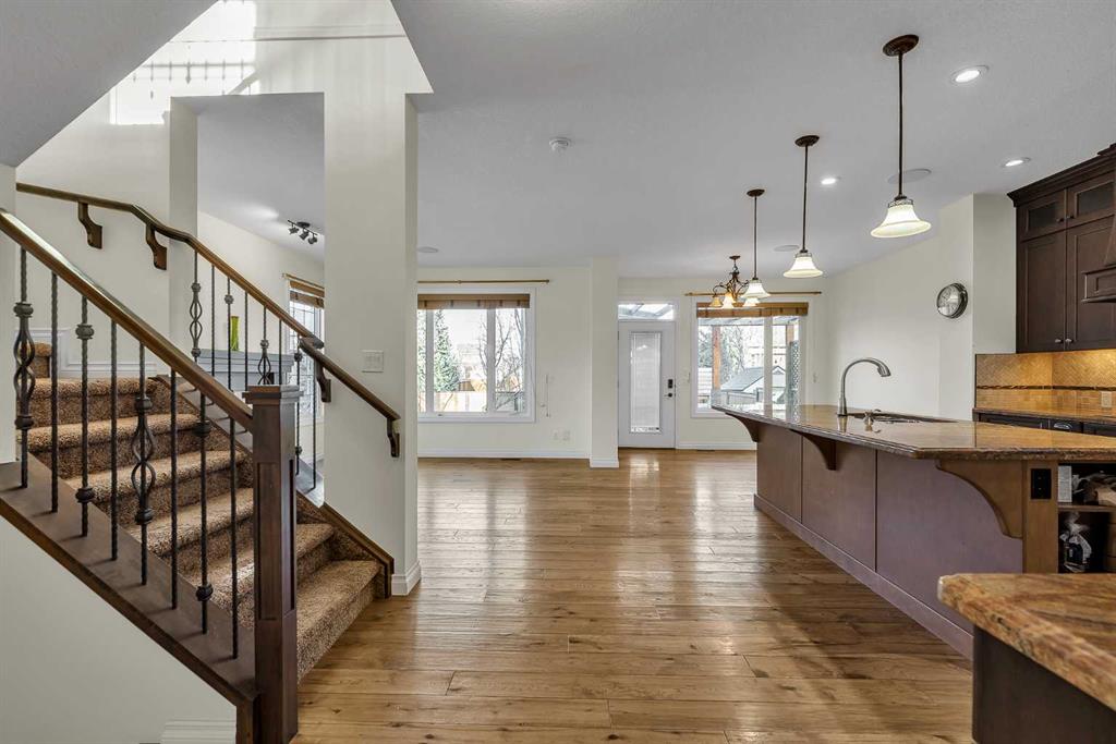 Picture for 8 Legacy Terrace SE