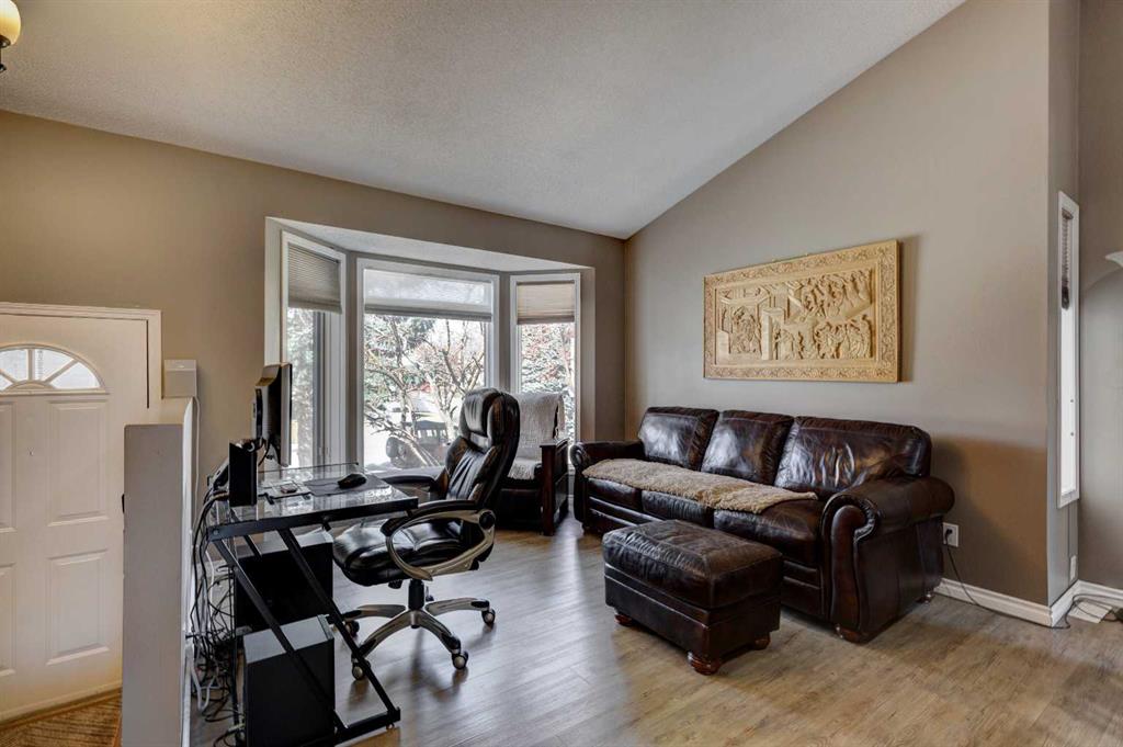 Picture for 116 Macewan Ridge Close NW