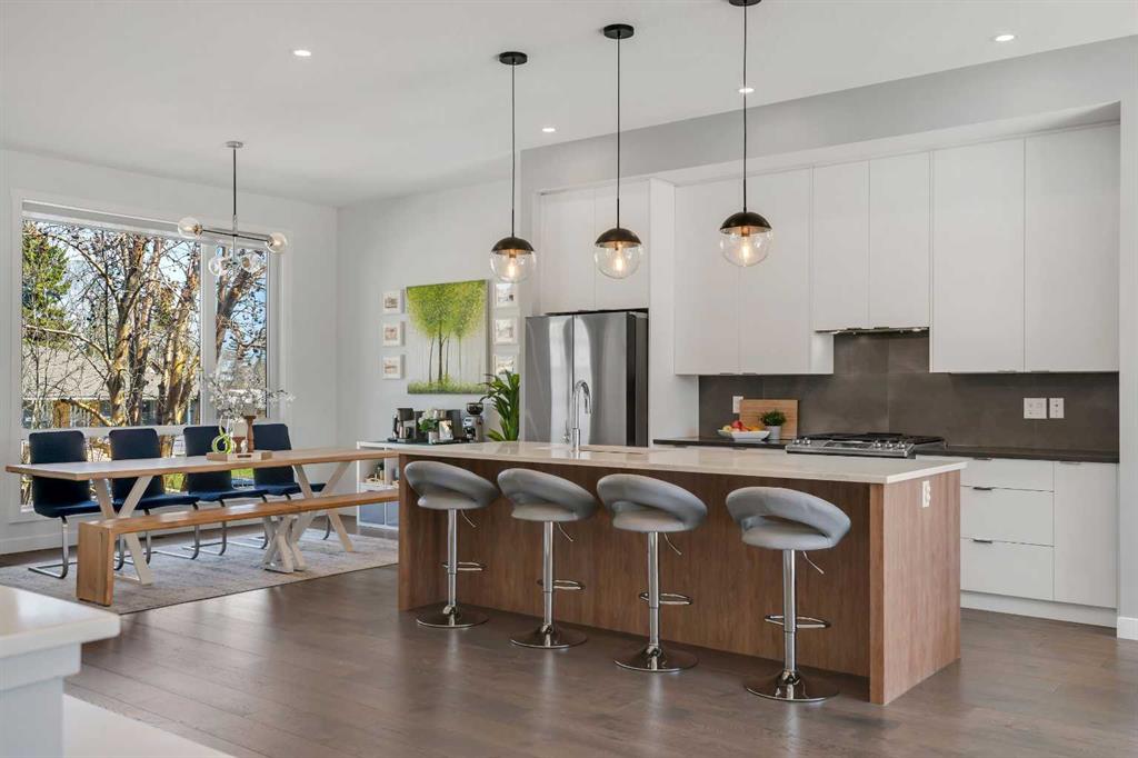 Picture for 947 31 Avenue NW