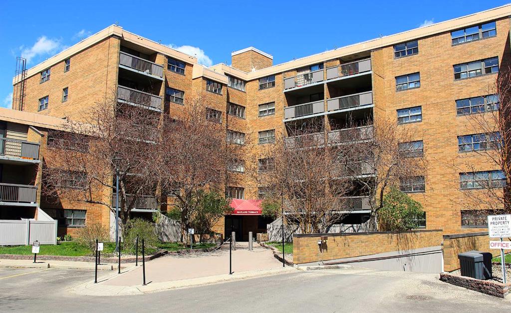 Picture for 223, 30 Mchugh Court NE