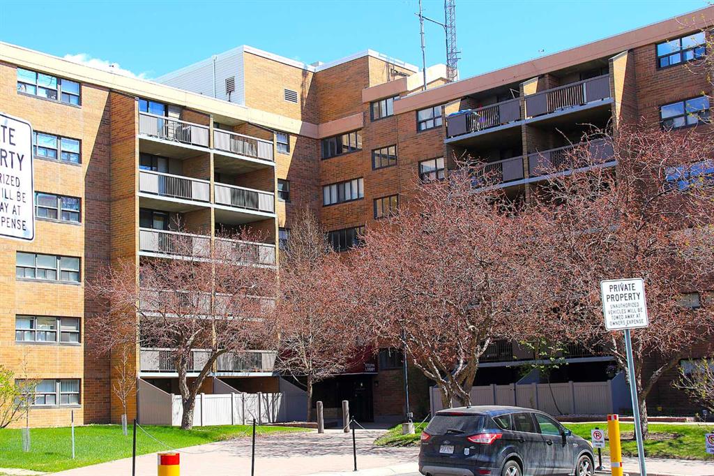 Picture for 223, 30 Mchugh Court NE
