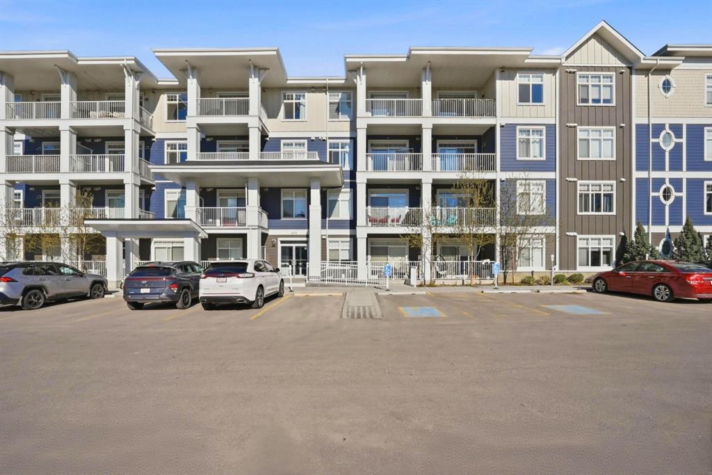 Picture for 213, 400 Auburn Meadows Common SE