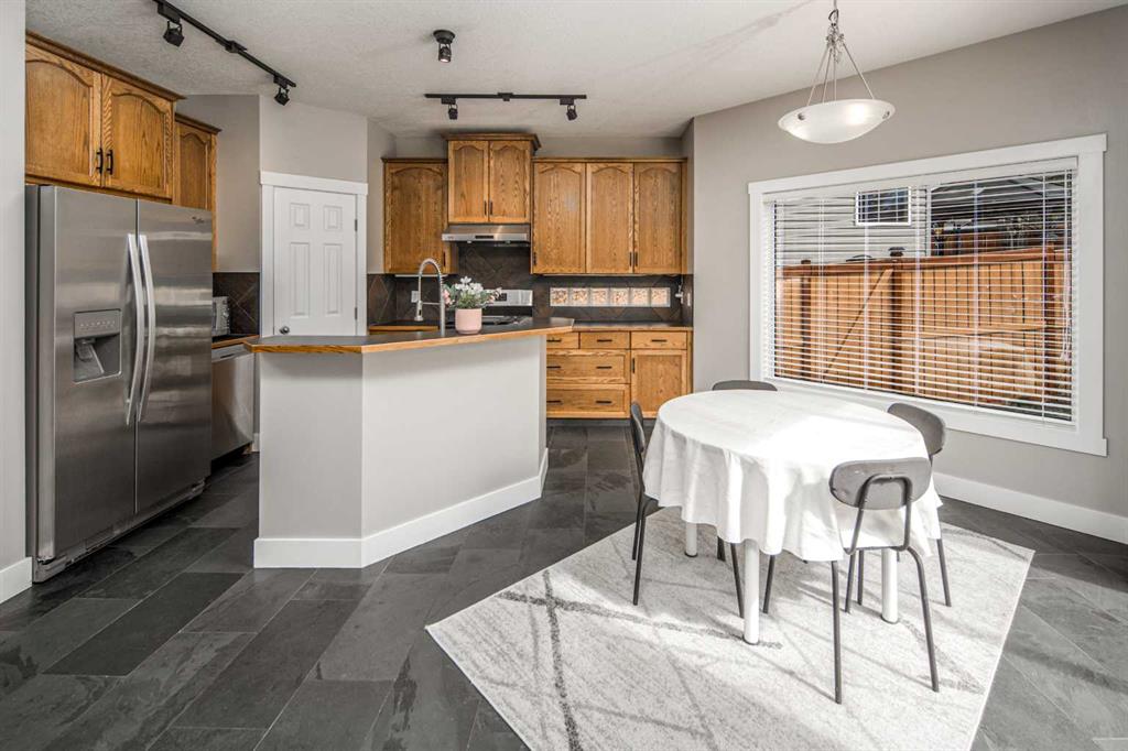 Picture for 10514 Rockyledge Street NW
