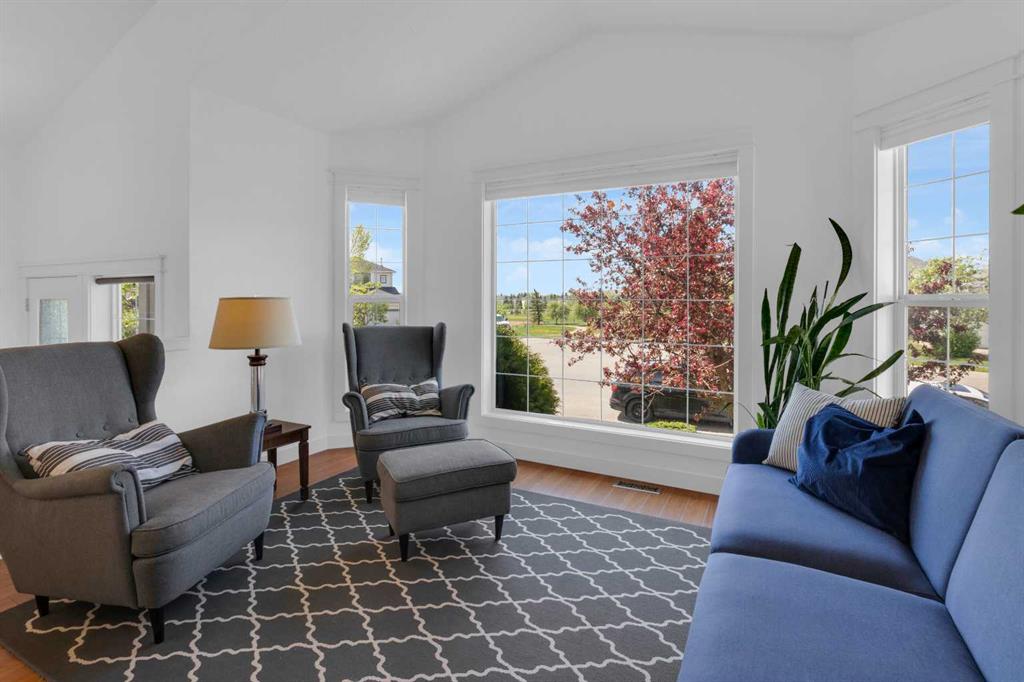 Picture for 131 Country Hills Way NW